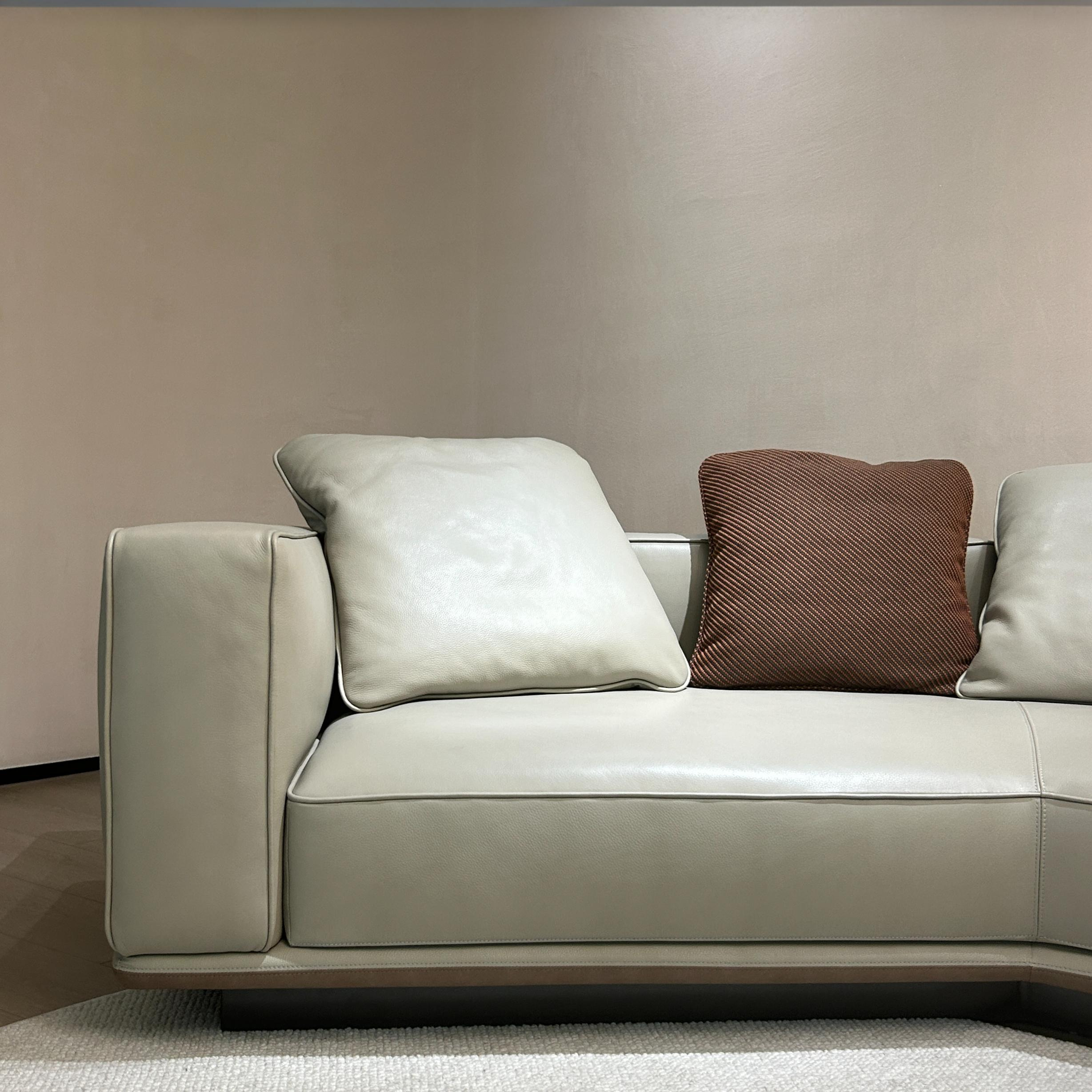 Sofa Weilheim in Oberbayern