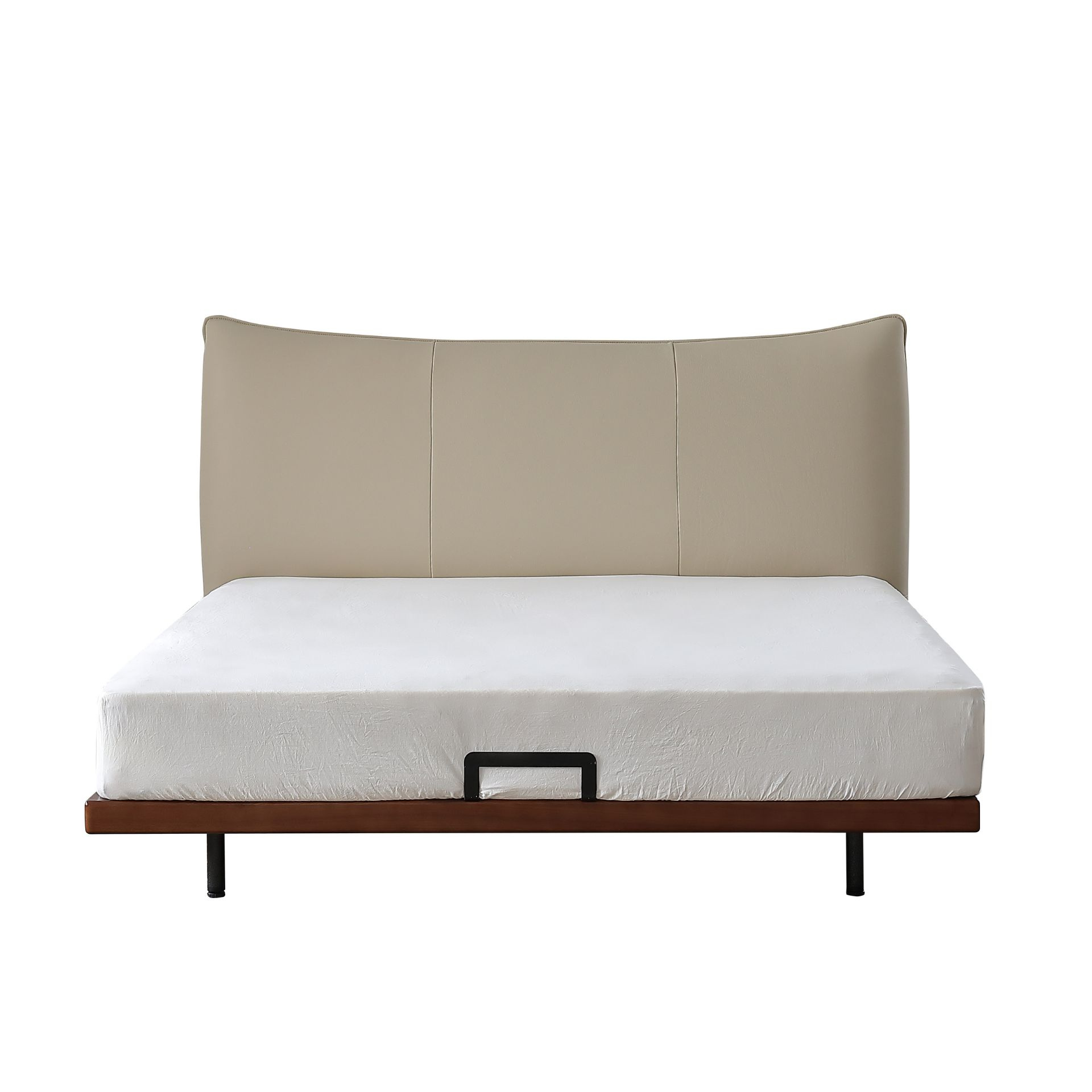 Bett Calvoryn Reach